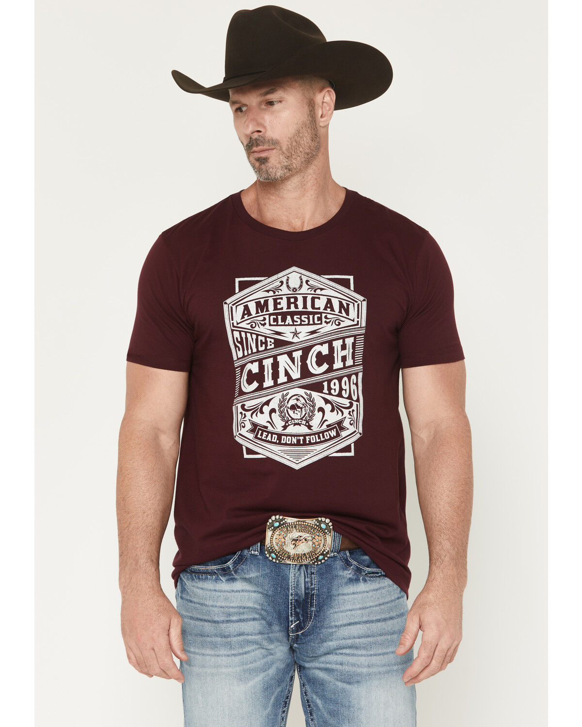 Cinch Men's Logo Short Sleeve Graphic T-Shirt, Burgundy, hi-res