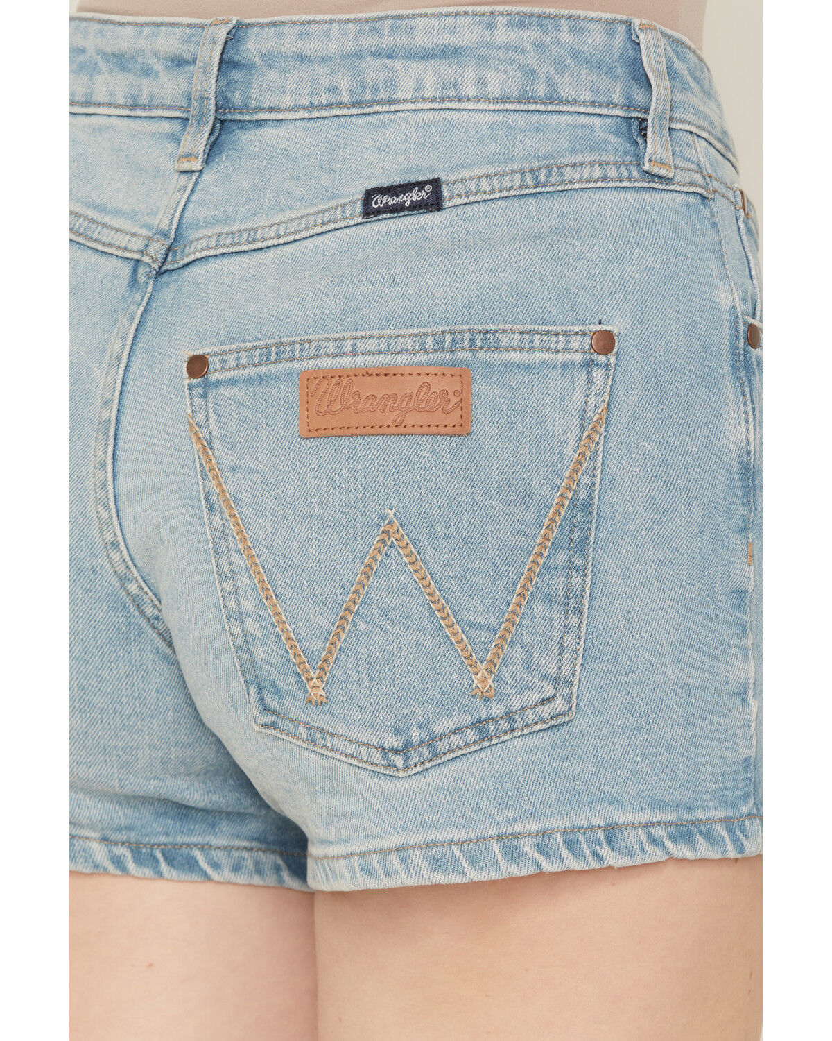 Image #4 - Wrangler Retro Women's Brynn Light Wash Mid Rise Stretch Denim Shorts, Light Wash, hi-res