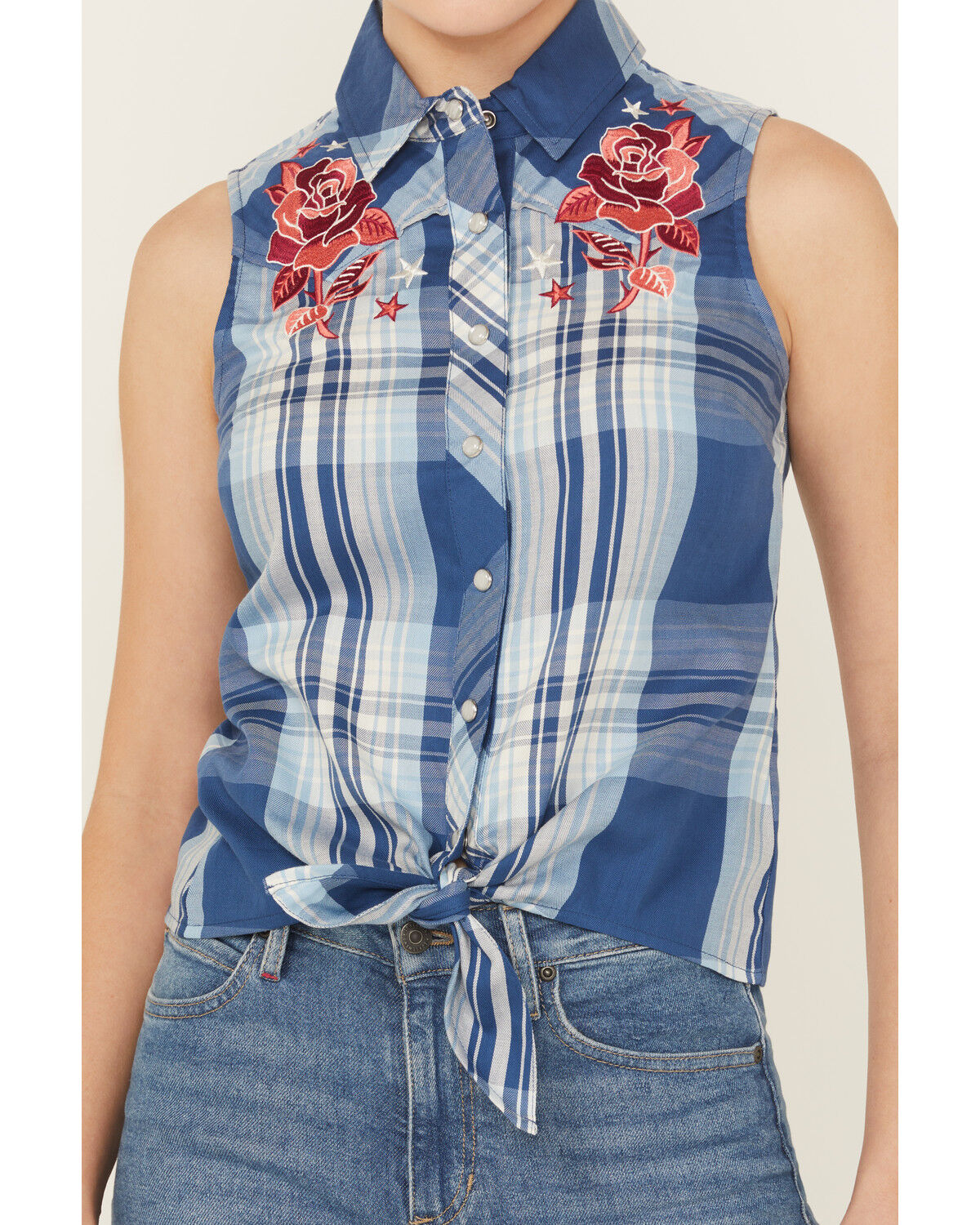 Image #4 - Idyllwind Women's Plaid Print Embroidered Front Sleeveless Snap Western Shirt, Blue, hi-res