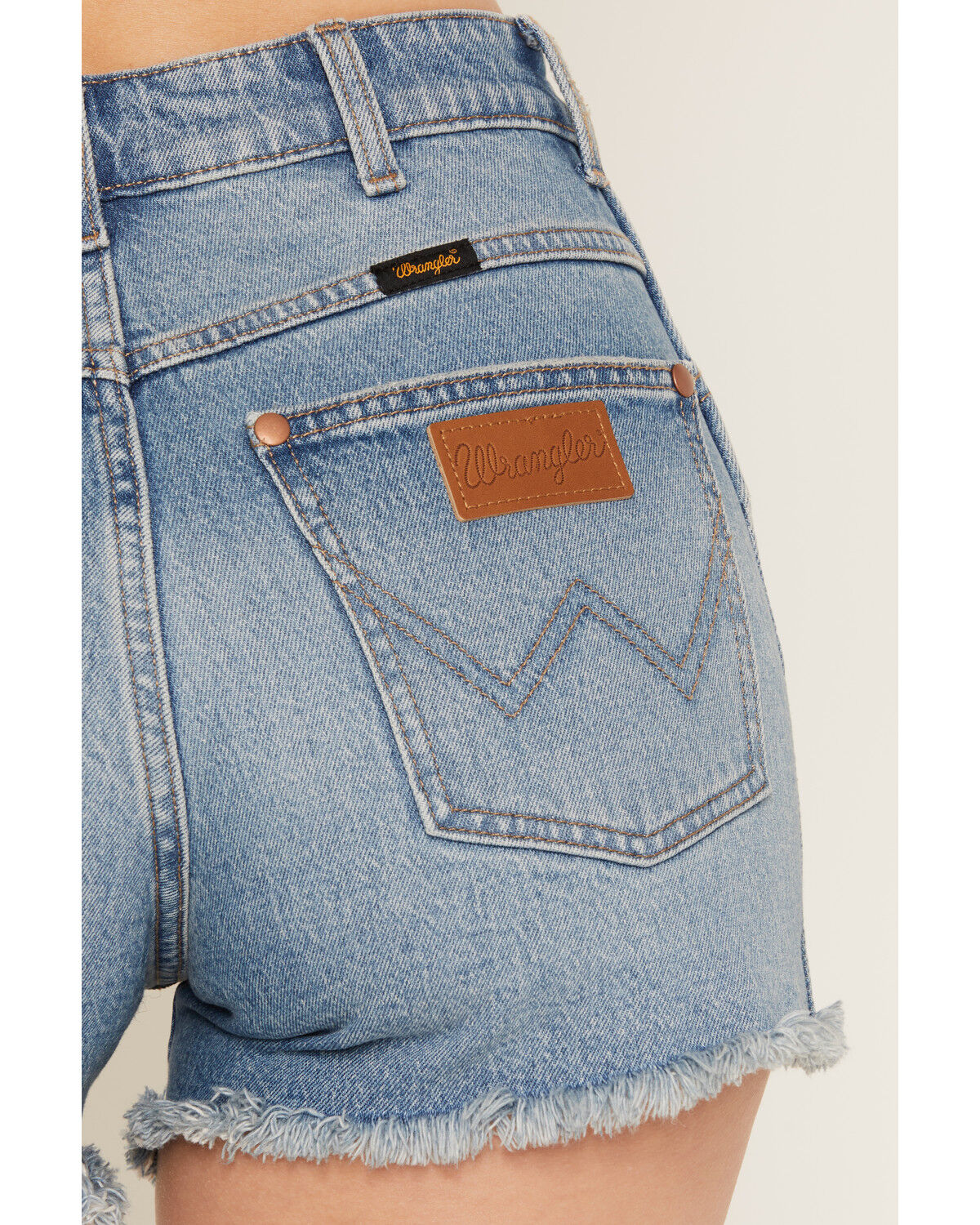 Image #4 - Wrangler Women's Riyah Medium Wash Cowboy Stretch Denim Shorts, Medium Wash, hi-res