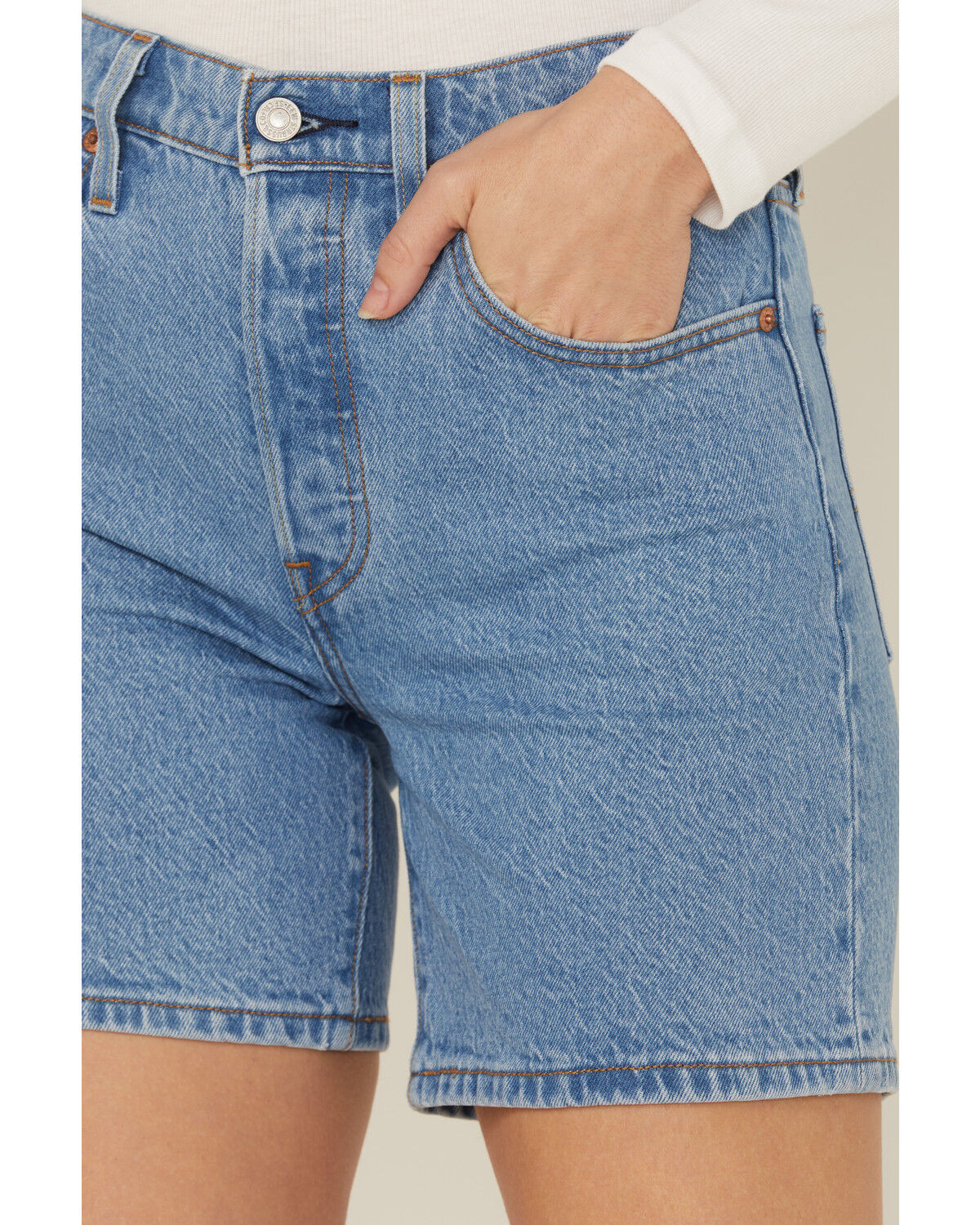 Image #2 - Levi's Women's 501&reg; Original Medium Wash High Rise Mid Thigh Stretch Denim Shorts, Medium Wash, hi-res