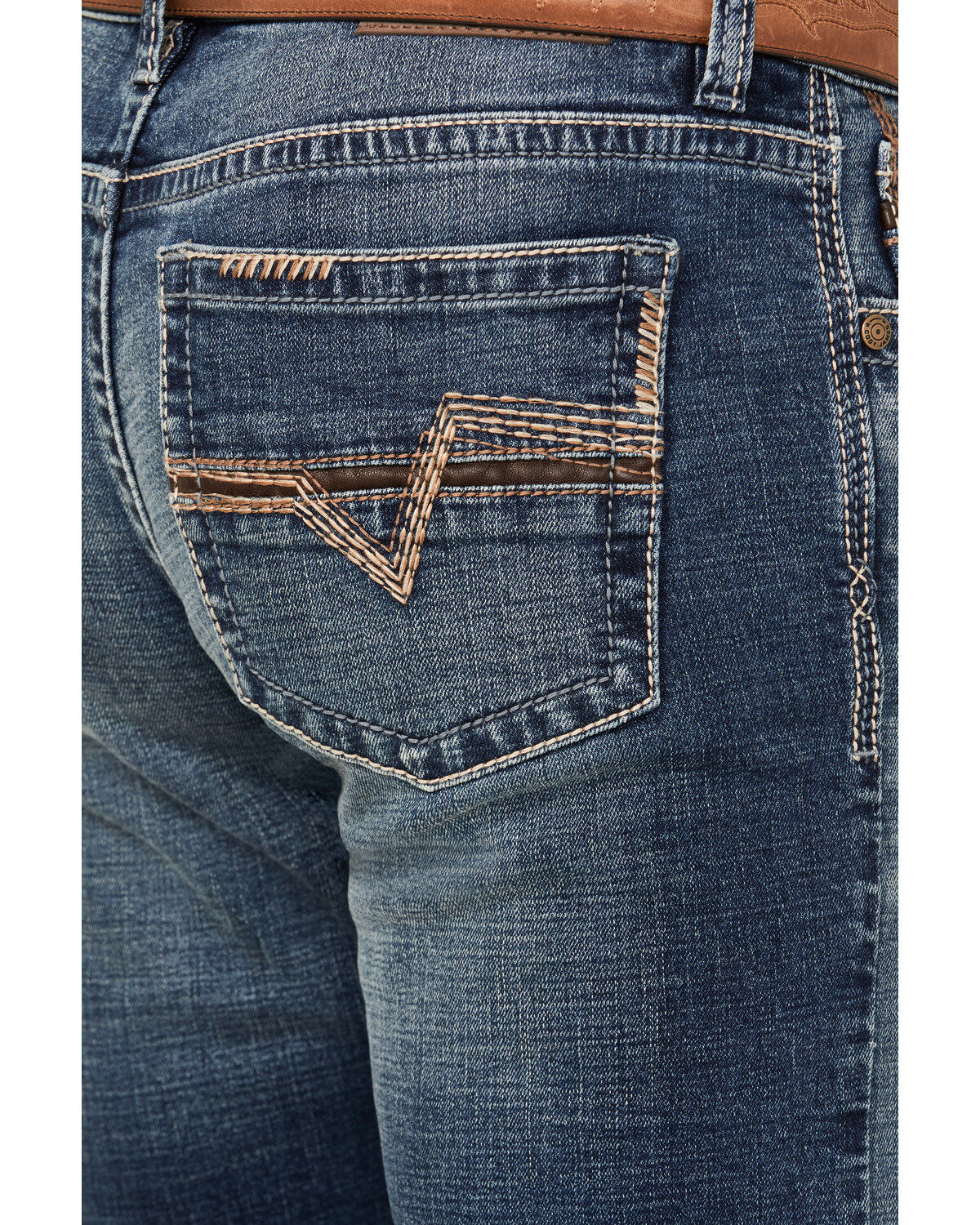 Image #4 - Cody James Men's Sundance Wash Jackson Slim Straight Stretch Denim Jeans, Medium Wash, hi-res