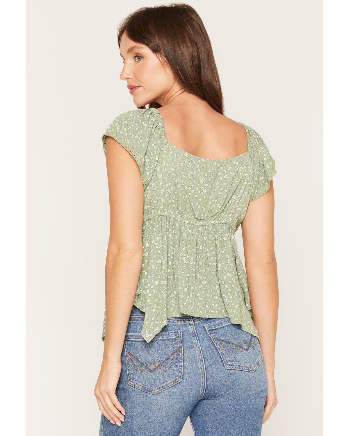 Image #4 - Wild Moss Women's Floral Print Hanky Hem Short Sleeve Top, Sage, hi-res