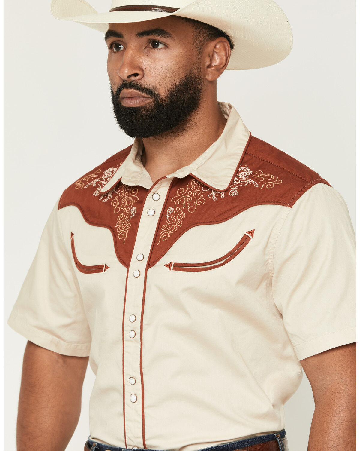 Image #2 - Sendero Provisions Men's Cody Embroidered Horse Short Sleeve Snap Western Shirt, Oatmeal, hi-res